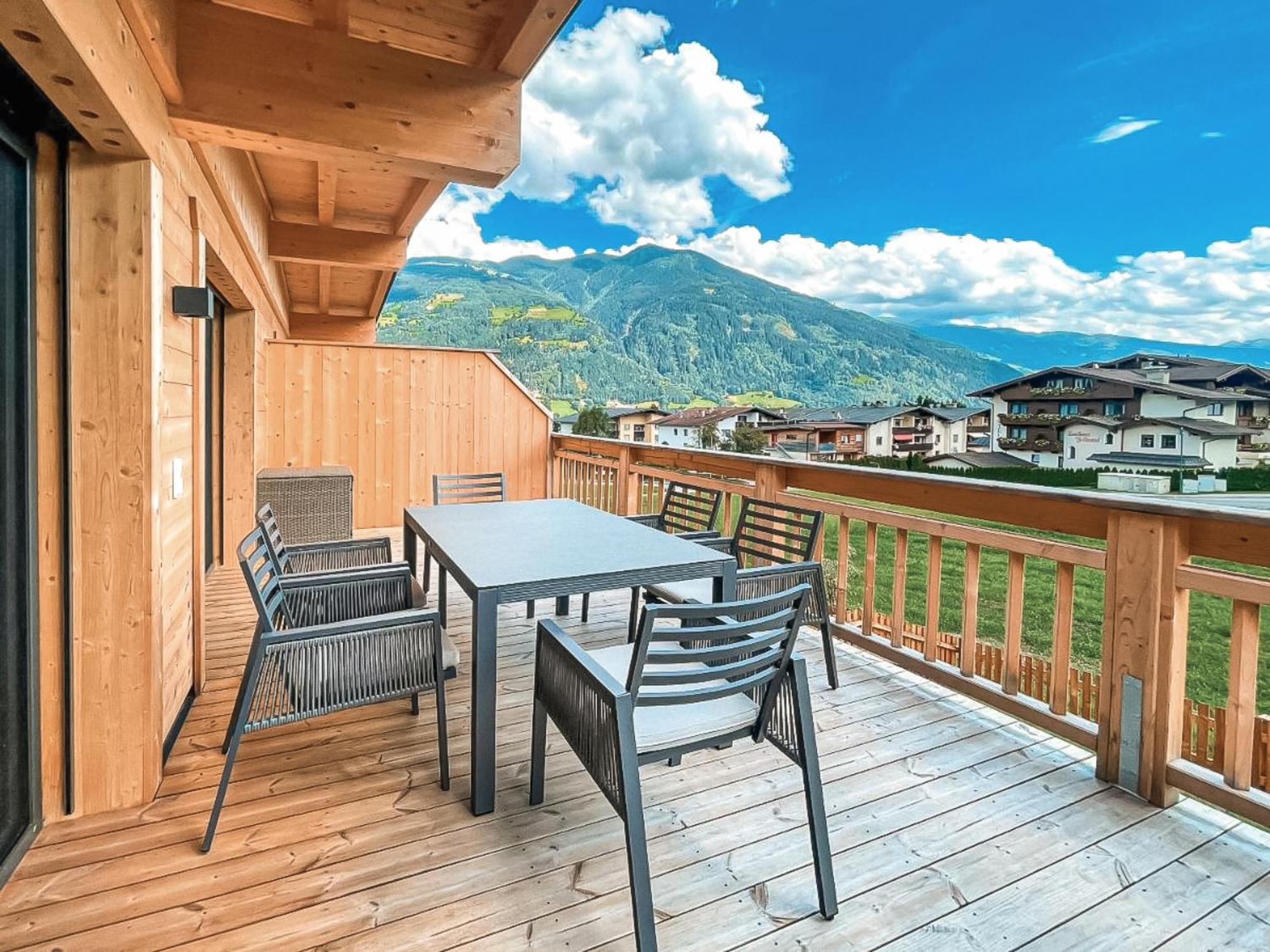 Zillerheart - Balcony Und Car Park By Alpenluxus Appartements Fügen Dış mekan fotoğraf